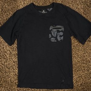 Like New Jordan Men's Short Sleeve Black T-Shirt w Camo Pocket, Size S